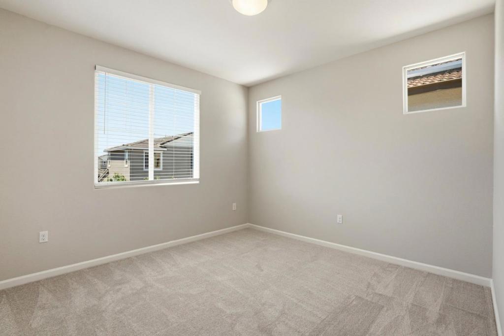 221 Caputo Circle Property Photo 25