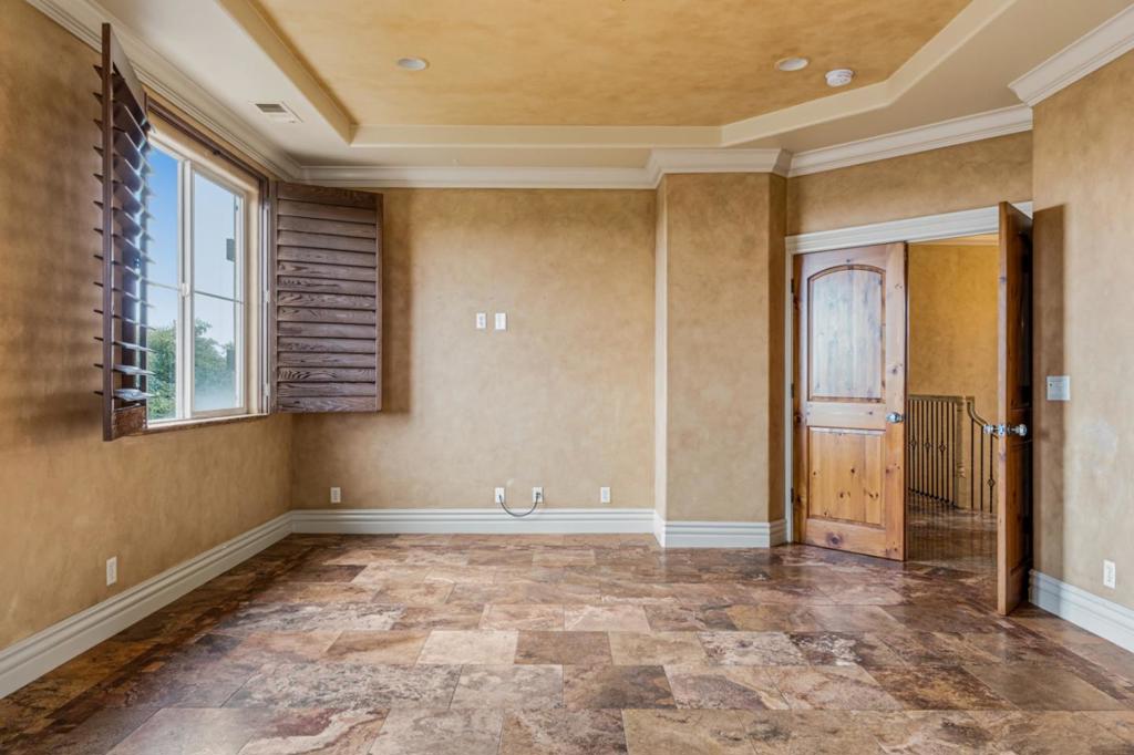 4760 Sea Crest Drive Property Photo 30