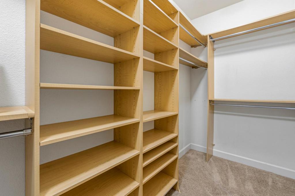 4760 Sea Crest Drive Property Photo 34