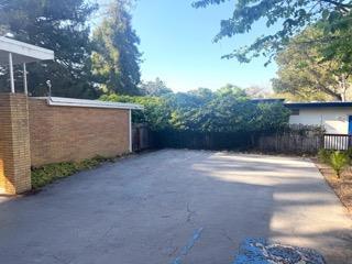 965 Pacific Street Property Photo 3