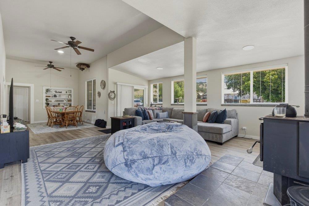 31341 Airline Highway Property Photo 10