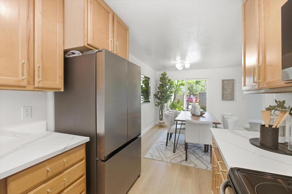 10157 Camberley Lane Property Photo 16