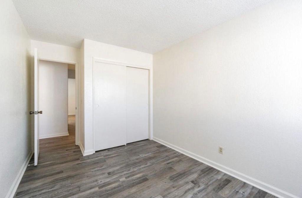 4747 N Woodrow Avenue 122 Property Photo 9