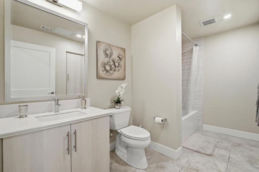 44868 Fremont Boulevard 303 Property Photo 18