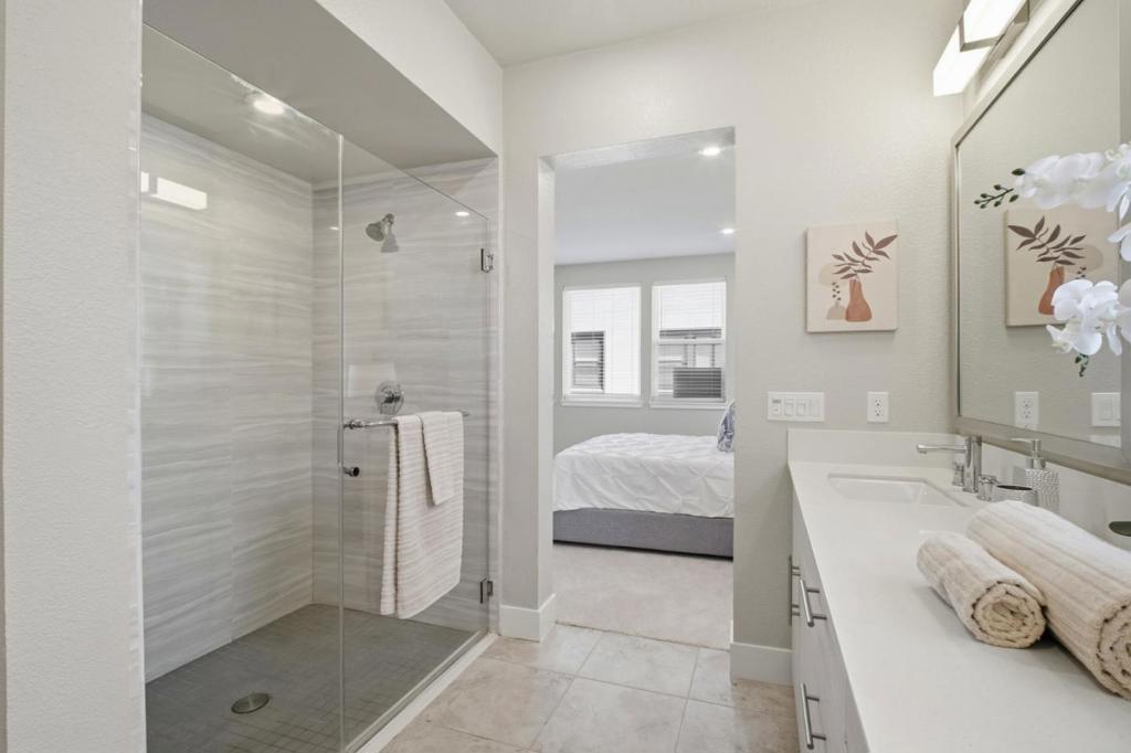 44868 Fremont Boulevard 303 Property Photo 20