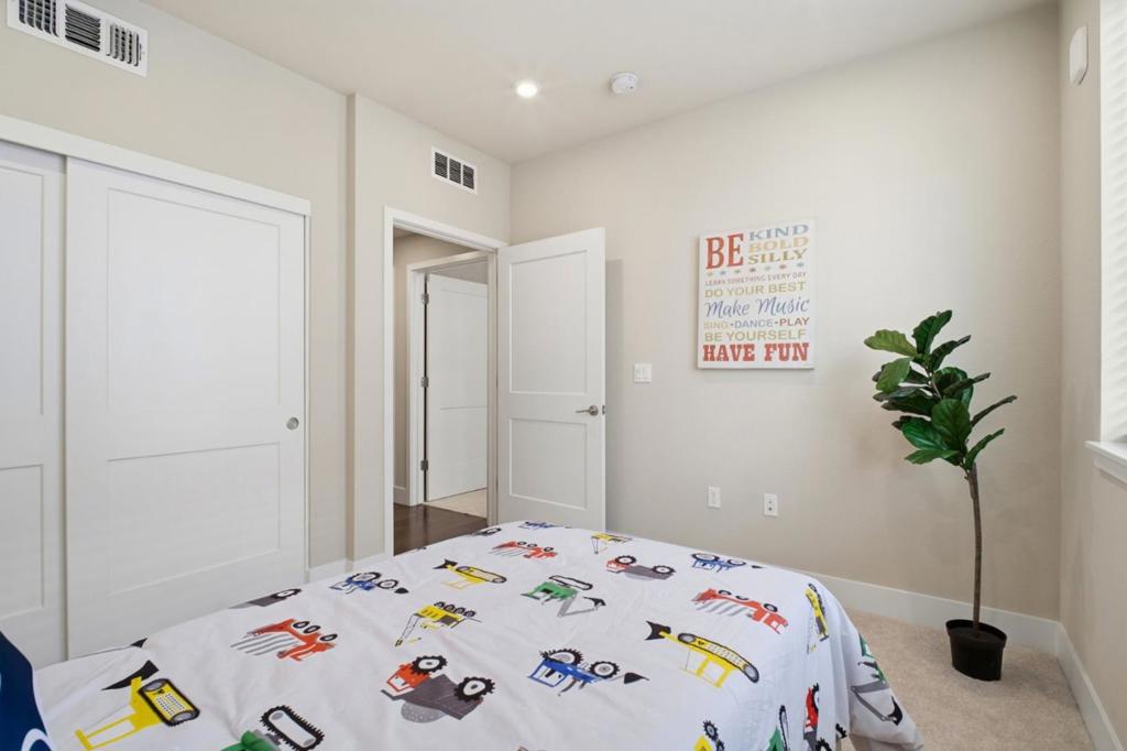 44868 Fremont Boulevard 303 Property Photo 23