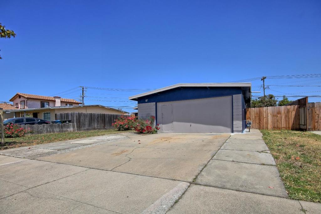 117 Magnolia Drive Property Photo 2