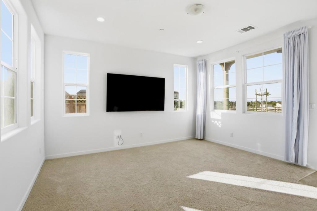 2989 Denali Drive Property Photo 5