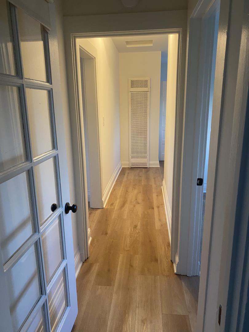 533 University Avenue Property Photo 15