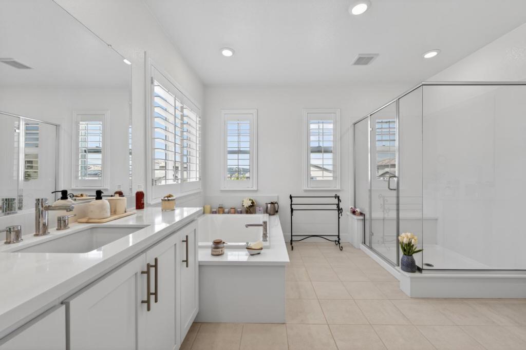7011 Kirigin Way Property Photo 22