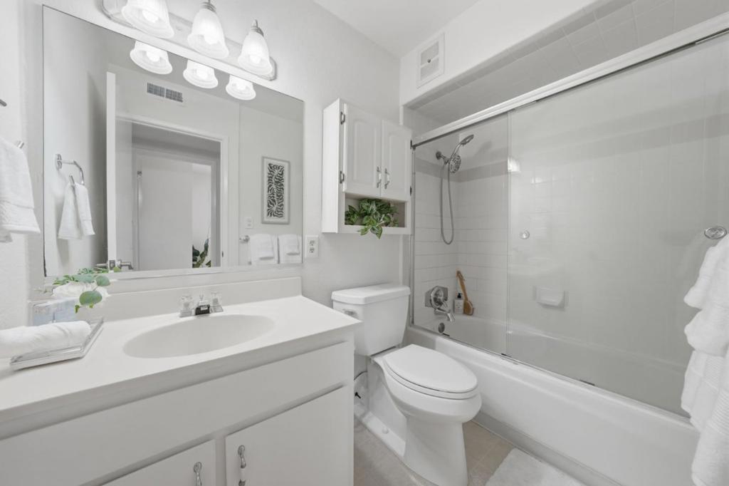701 N Rengstorff Avenue 6 Property Photo 37