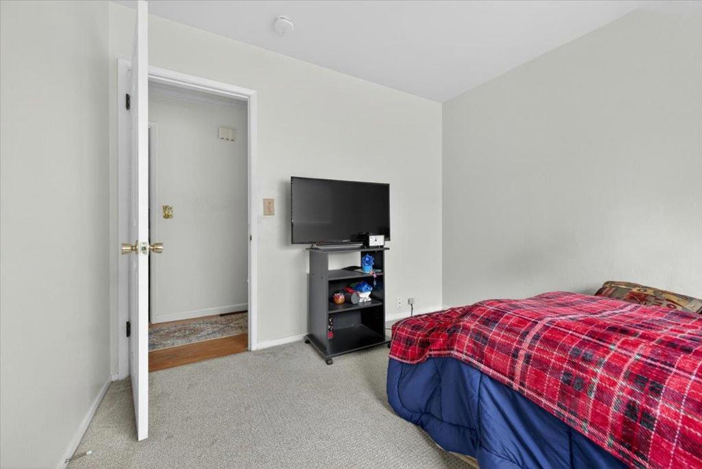 251 La Mesa Drive Property Photo 14