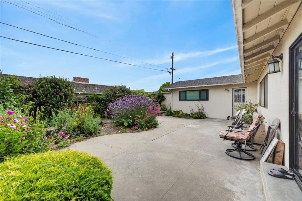 251 La Mesa Drive Property Photo 19
