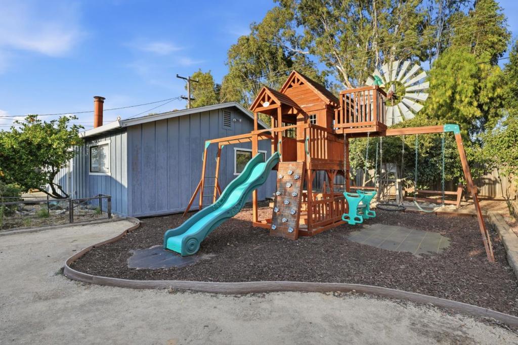 1301 Highland Drive Property Photo 44