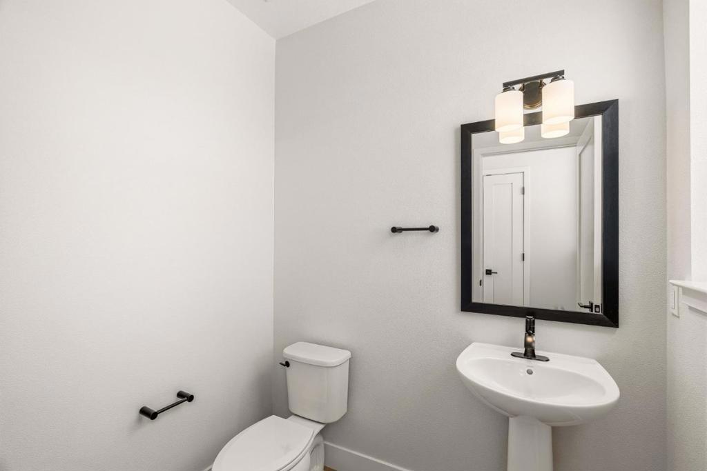 141 Skyline Vista Way Property Photo 24