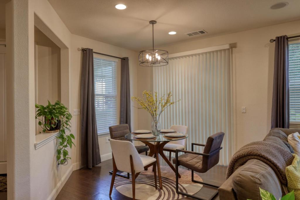 13006 Pope Lane Property Photo 4