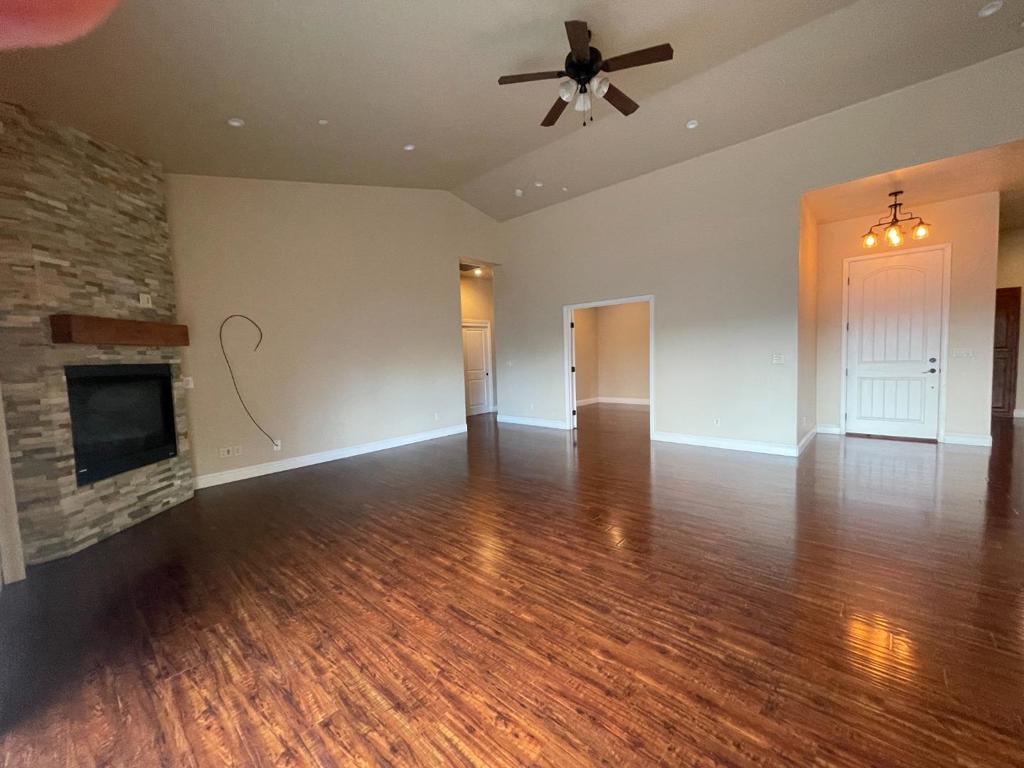 1360 Santa Ana Road Property Photo 4