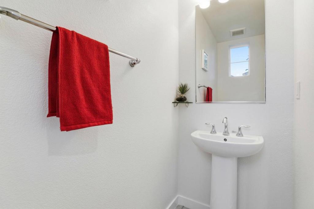 876 Garden Street Property Photo 18