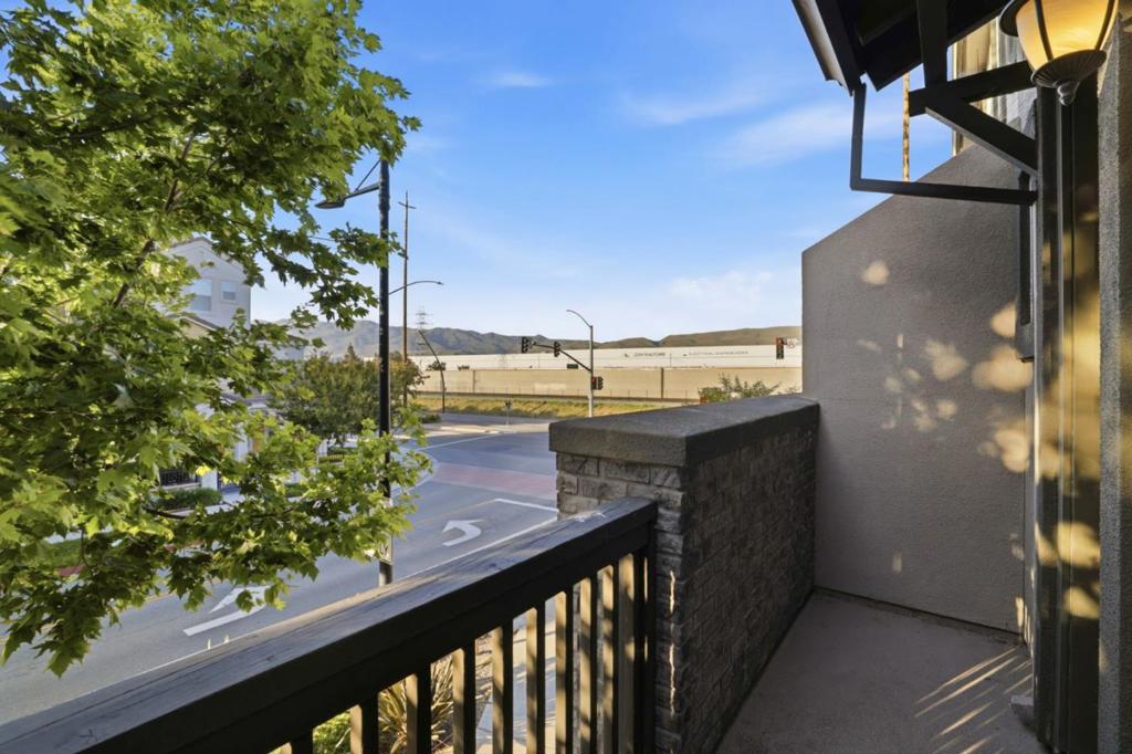 876 Garden Street Property Photo 22