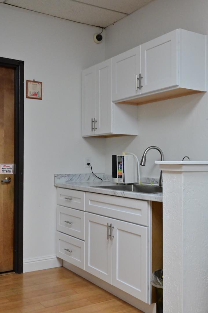 5080 Whitney Place Property Photo 13