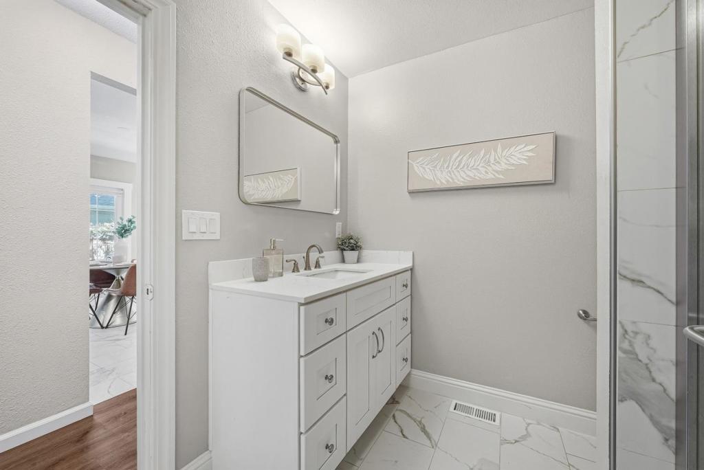 1508 W Hedding Street Property Photo 16
