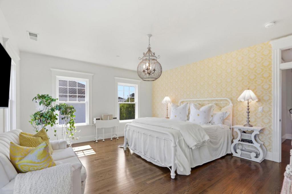 155 Scarlet Court Property Photo 22