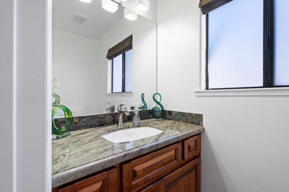 801 Nash Road B10 Property Photo 17