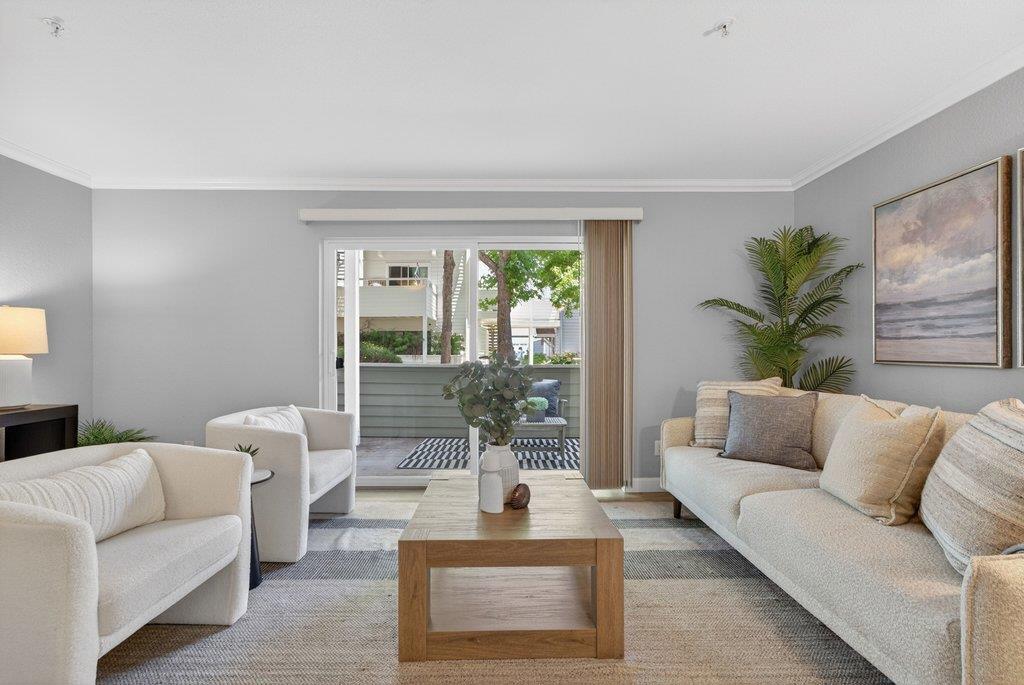 41 Grandview Street 1101 Property Photo 2