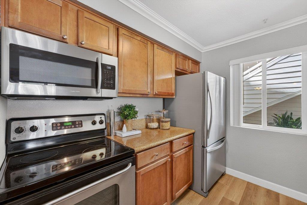 41 Grandview Street 1101 Property Photo 18
