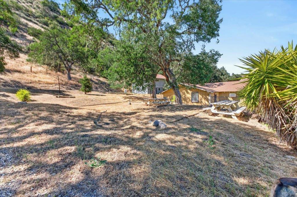 46404 Arroyo Seco Road Property Photo 10