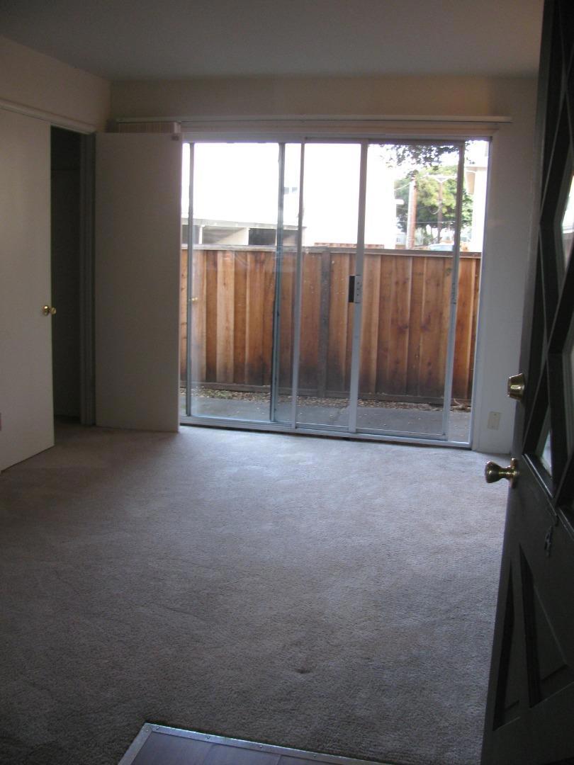 ML82047740 Property Photo 2