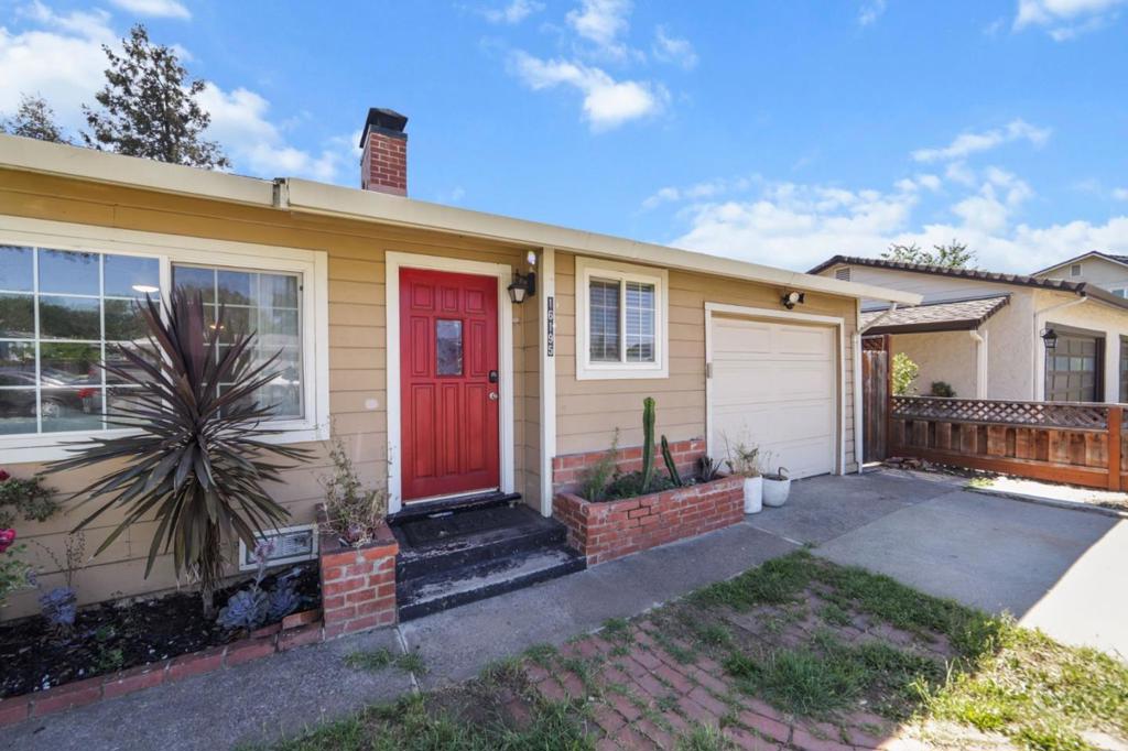 16195 Church Street Property Photo 2