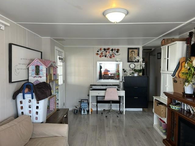 2053 East Bayshore 7 Property Photo 3