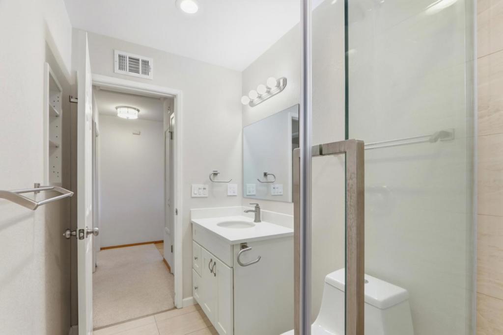 94 Roxbury Street Property Photo 21