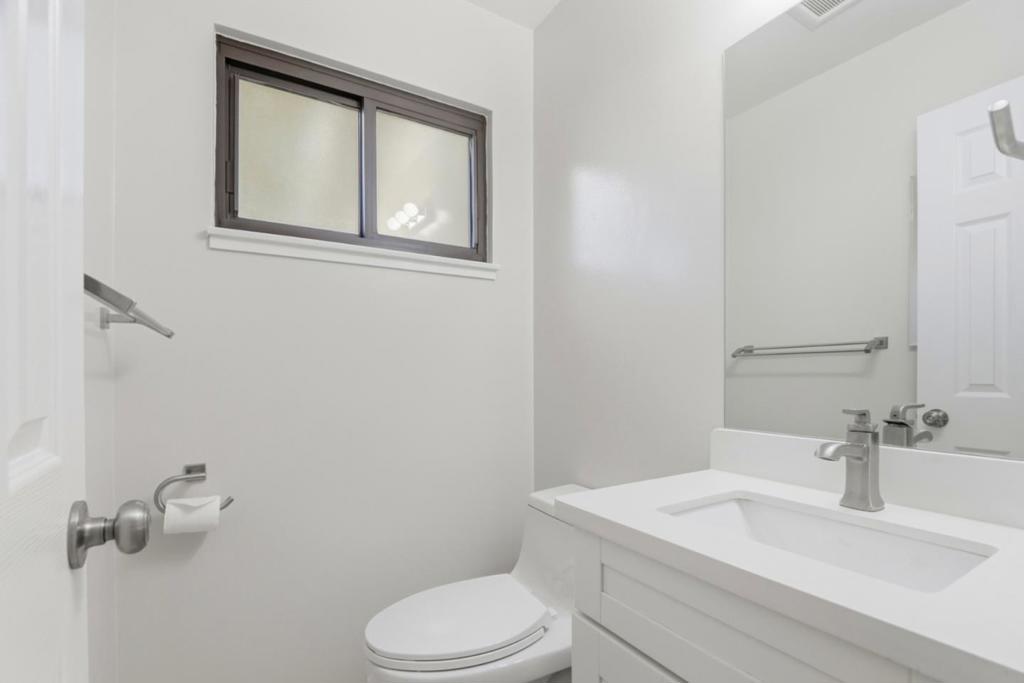 94 Roxbury Street Property Photo 22