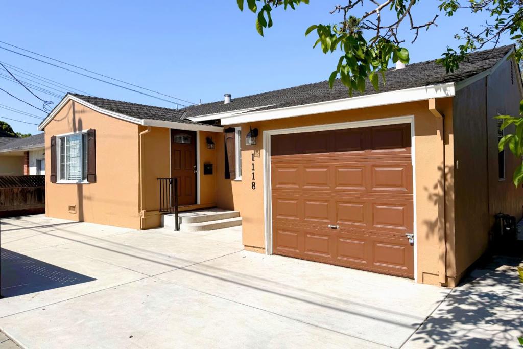 1118 Victoria Avenue Property Photo 3