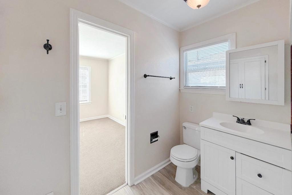 1118 Victoria Avenue Property Photo 18