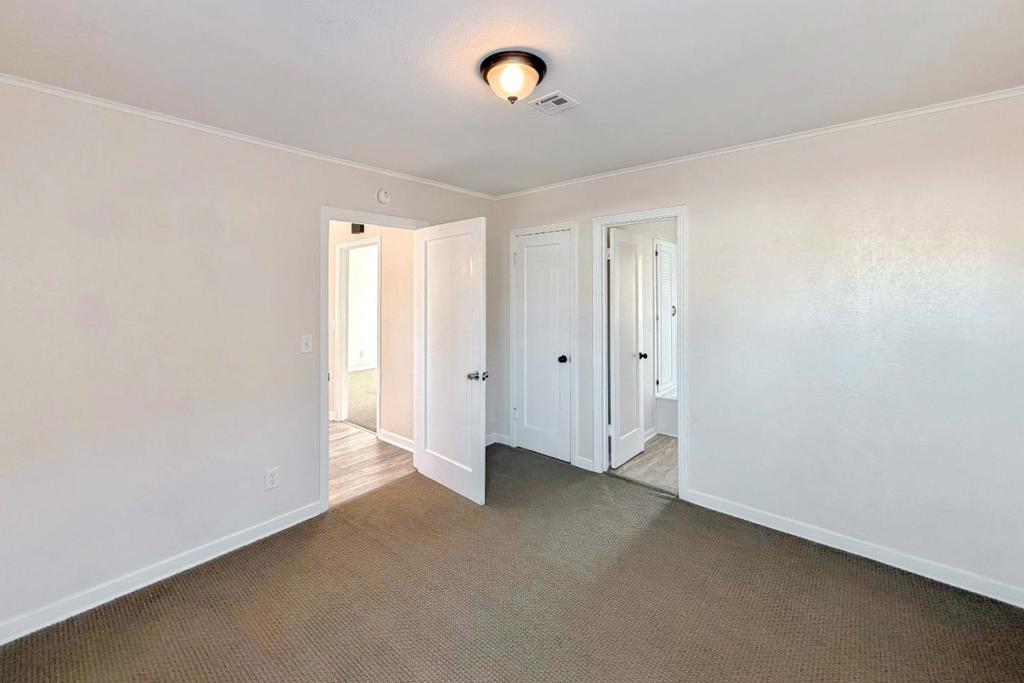 1118 Victoria Avenue Property Photo 22