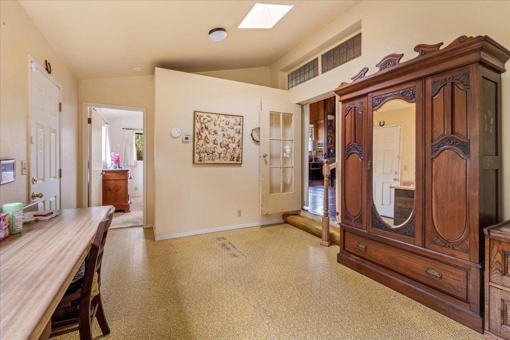 841 Congress Avenue Property Photo 29