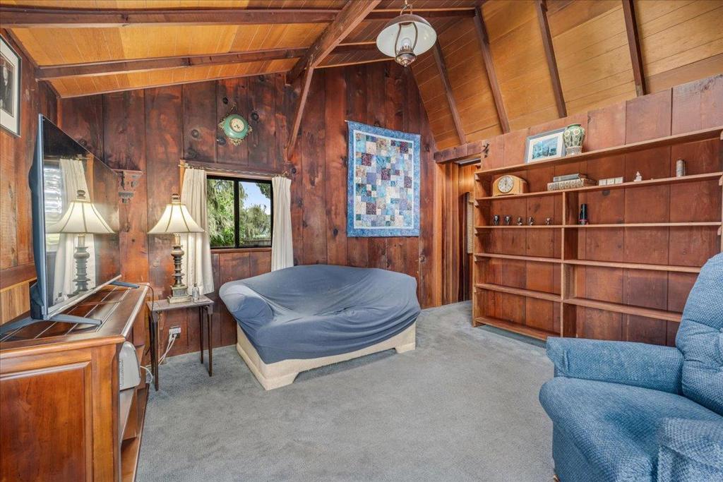 841 Congress Avenue Property Photo 36