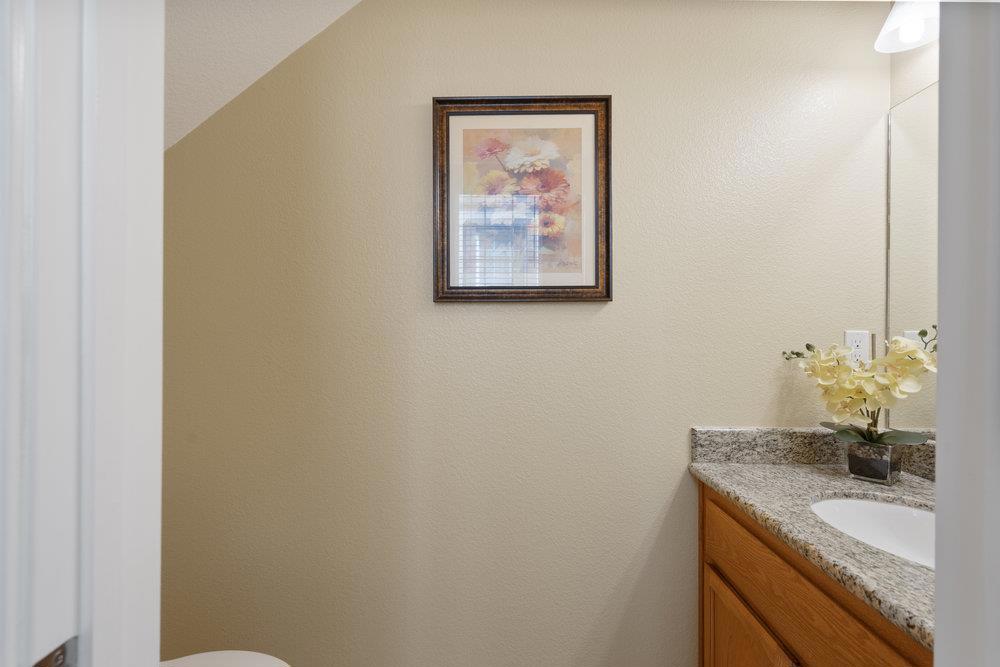 26 Oliveira Loop Property Photo 8