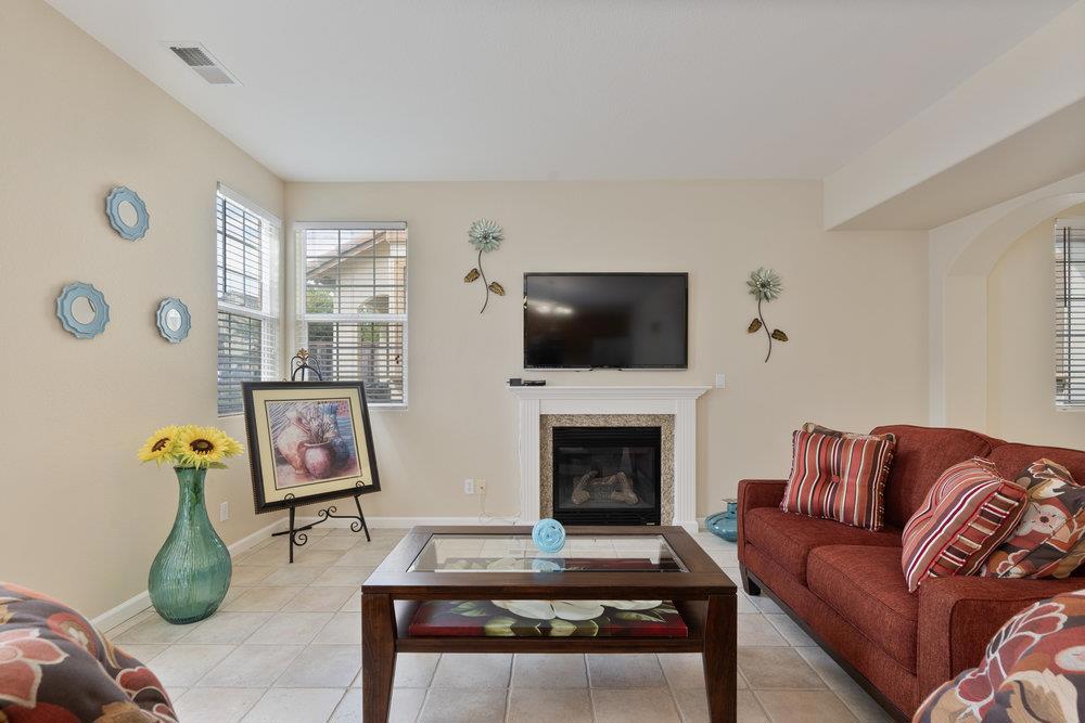 26 Oliveira Loop Property Photo 11