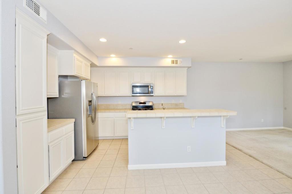 63 Ede Lane Property Photo 9