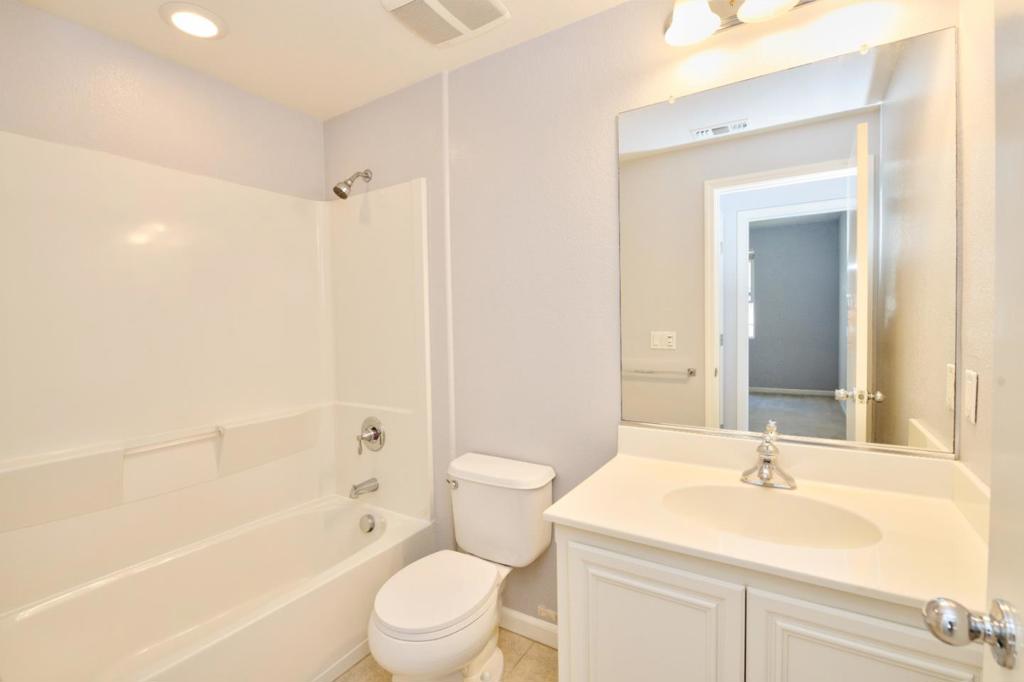 63 Ede Lane Property Photo 22