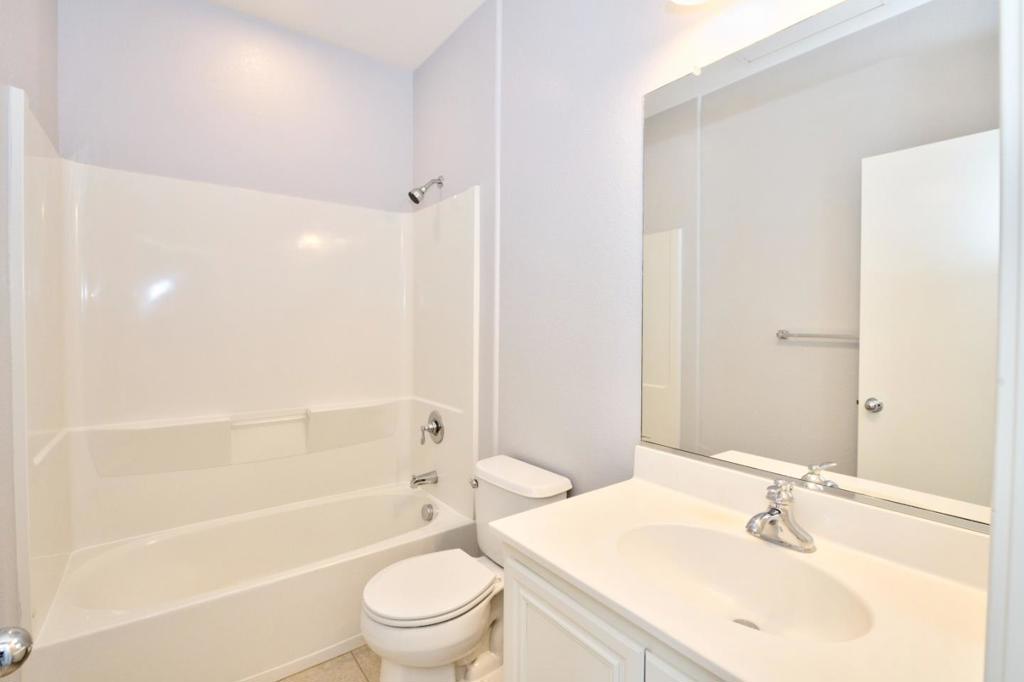 63 Ede Lane Property Photo 25