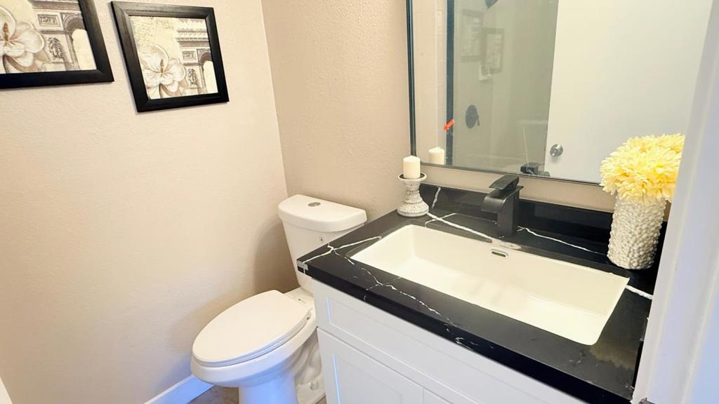 5886 Southwind Drive Property Photo 14