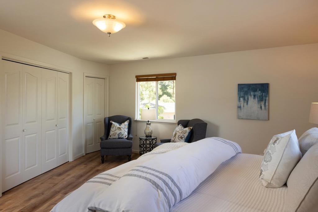1 Crescent Circle Property Photo 17