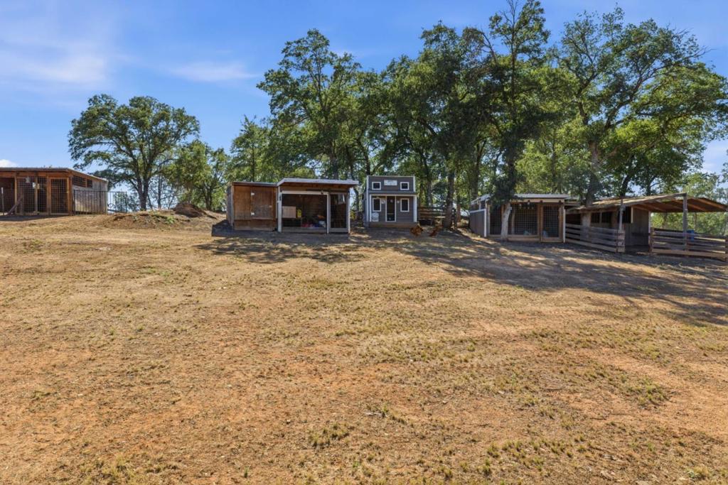 489 Black Creek Drive Property Photo 29