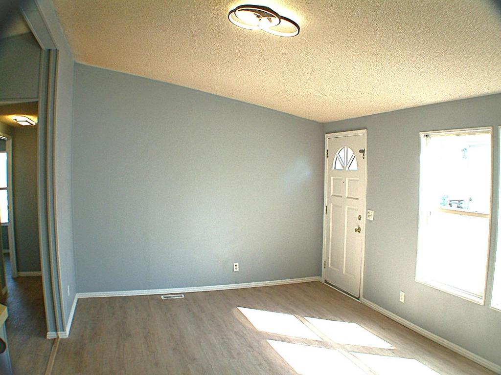 580 Ahwanee Avenue 49 Property Photo 8