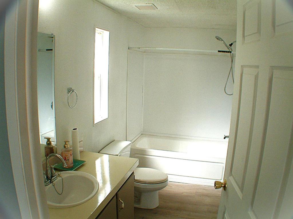 580 Ahwanee Avenue 49 Property Photo 10